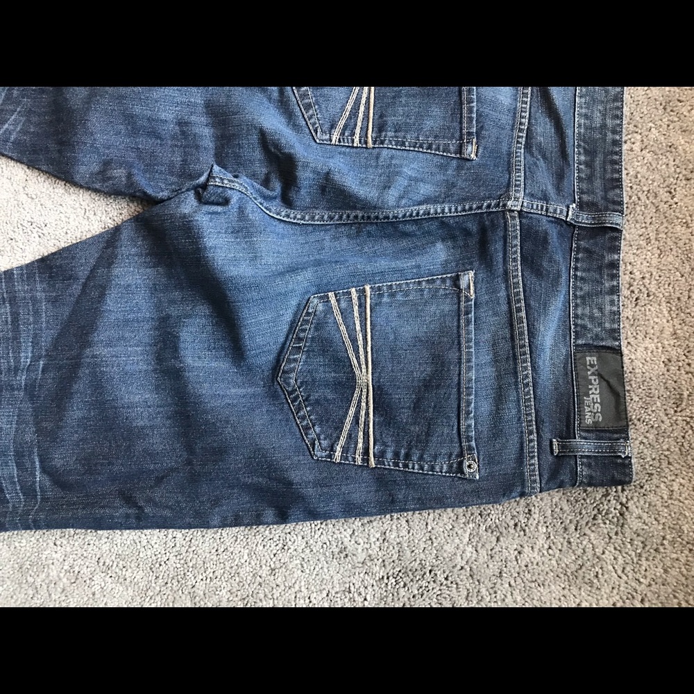 Express Jeans - Picture 3 of 4